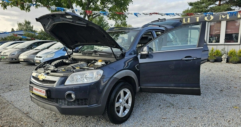 Chevrolet Captiva cena 23900 przebieg: 189000, rok produkcji 2007 z Cieszanów małe 704